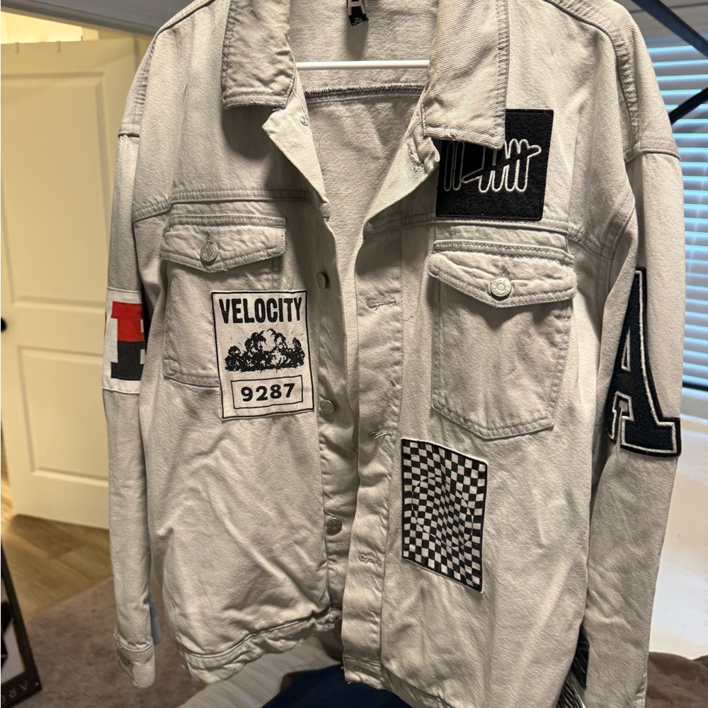 Velocity Men's Light Gray Patchwork Shirt Jacket